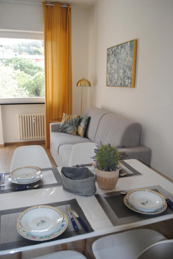 Raggio Di Sole - Pool, Tennis, Parking, Sea View & Relax Рапалло Экстерьер фото